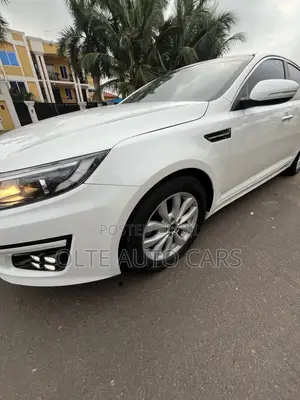 Kia K5 2.0 T-GDI 2016 White