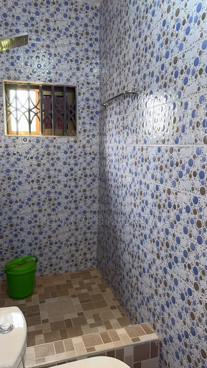 2bdrm Apartment in Atonsu Esereso, Kumasi Metropolitan for rent