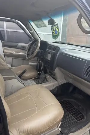 Nissan Patrol 2004 Blue