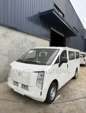 New Bus 2025 White