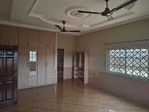 3bdrm Apartment in Mkpa Realty, Tamale Municipal for rent