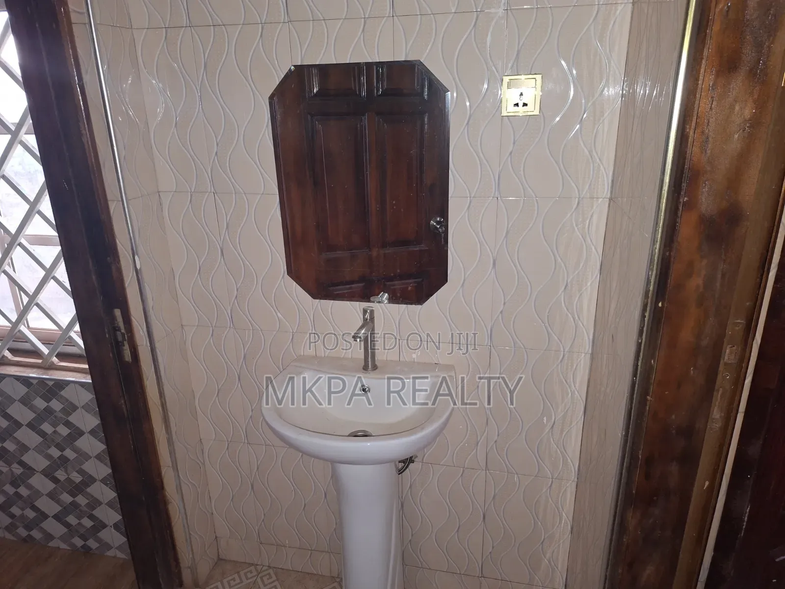 3bdrm Apartment in Mkpa Realty, Tamale Municipal for rent