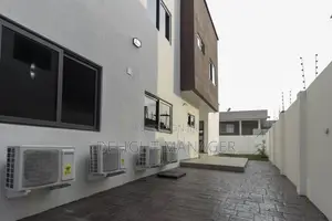 4bdrm Mansion in Delightestate.N1, Methodist Church Area for rent