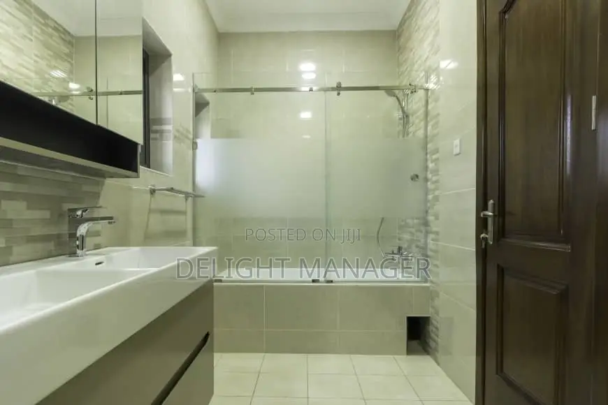 4bdrm Mansion in Delightestate.N1, Methodist Church Area for rent