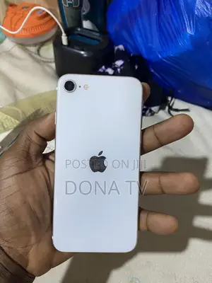 Apple iPhone SE (2020) 64 GB White