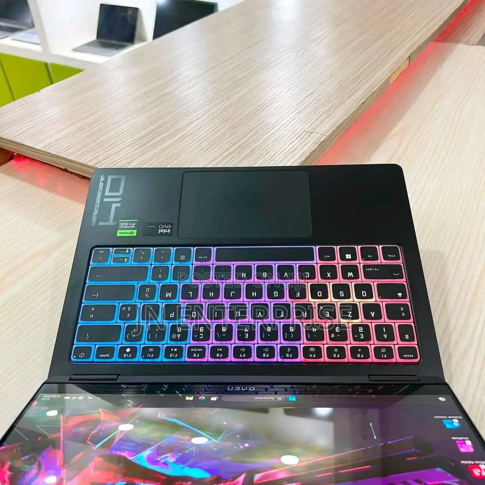 New Laptop HP Omen Max 16 32GB Intel Core Ultra 9 SSD 1T