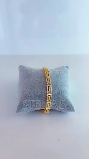 Unsixe Bracelet (Quality)