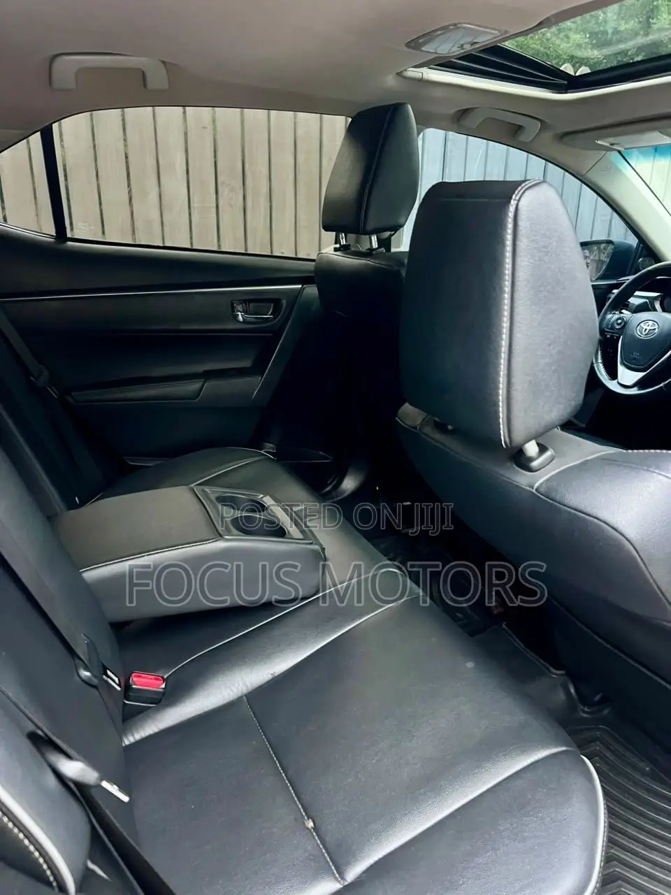 Toyota Corolla 2016 Blue