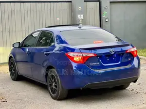 Toyota Corolla 2016 Blue