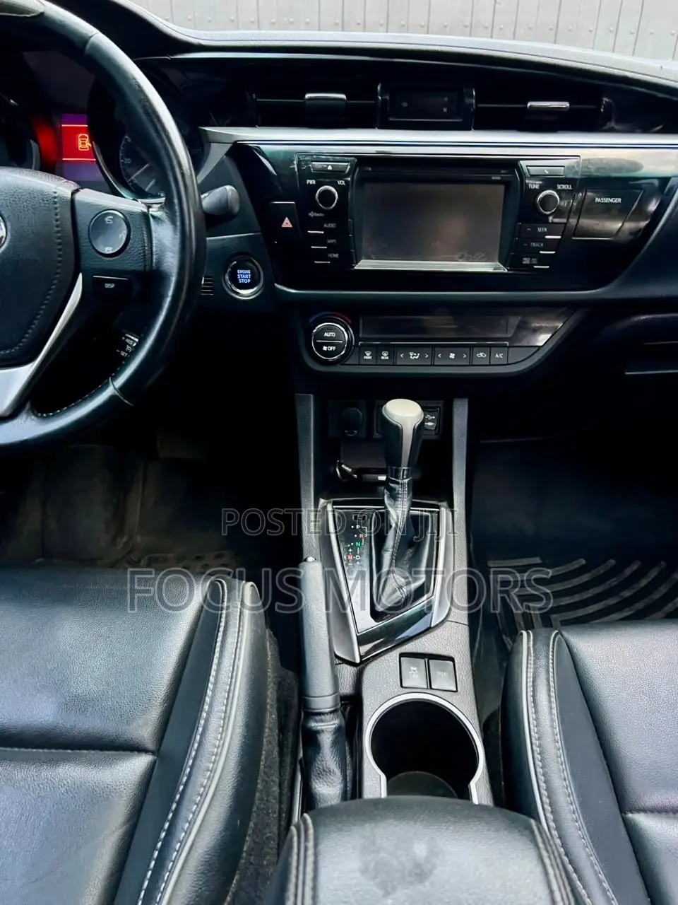 Toyota Corolla 2016 Blue