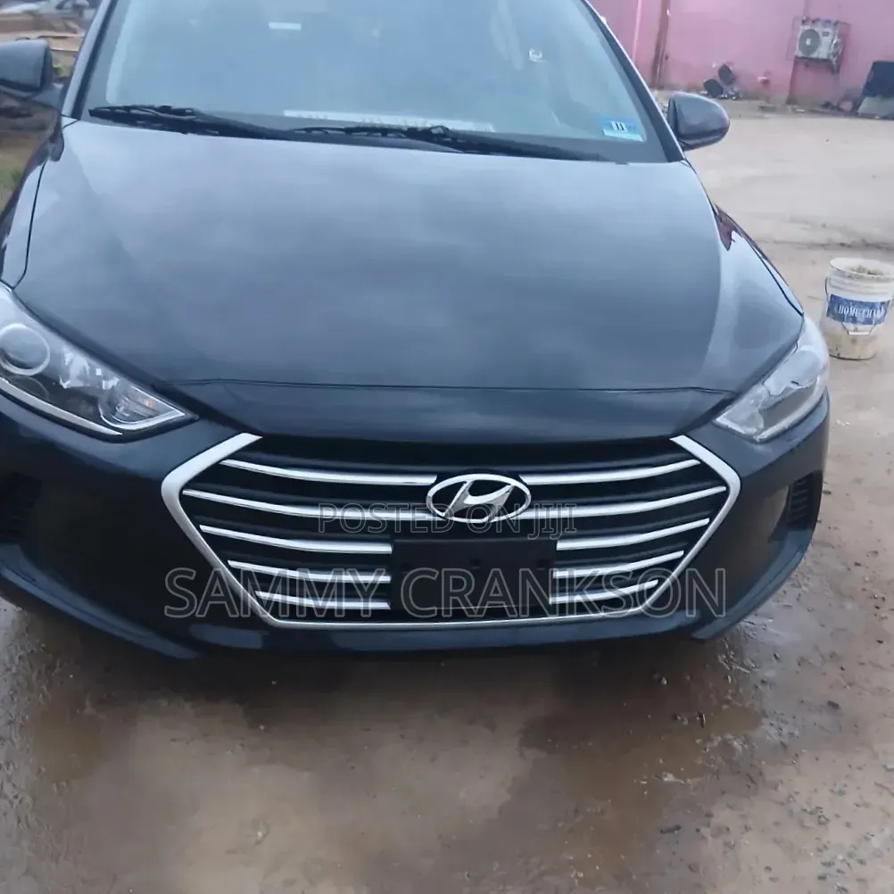 Hyundai Elantra 2018 Black