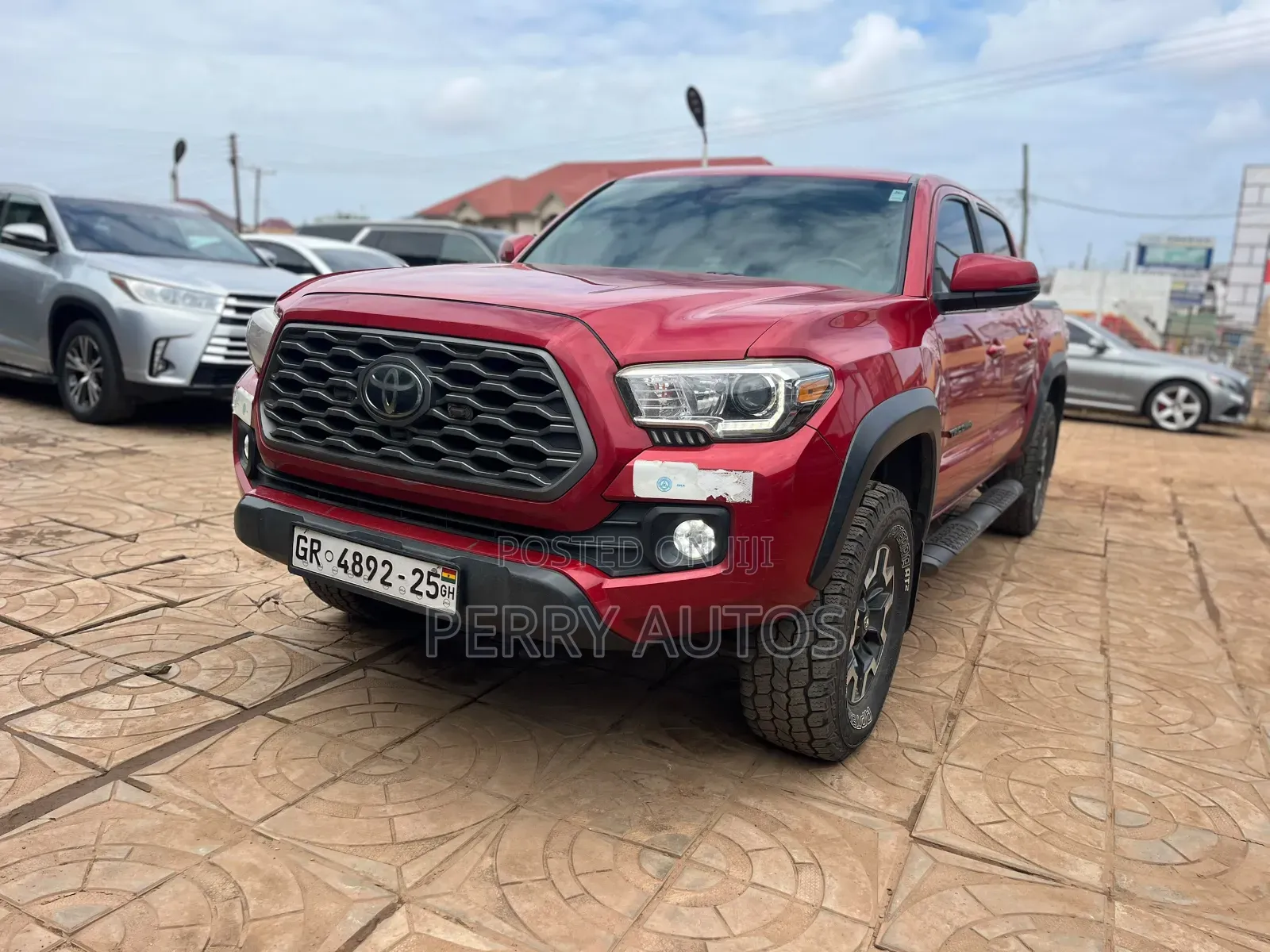 Toyota Tacoma 2021 Red