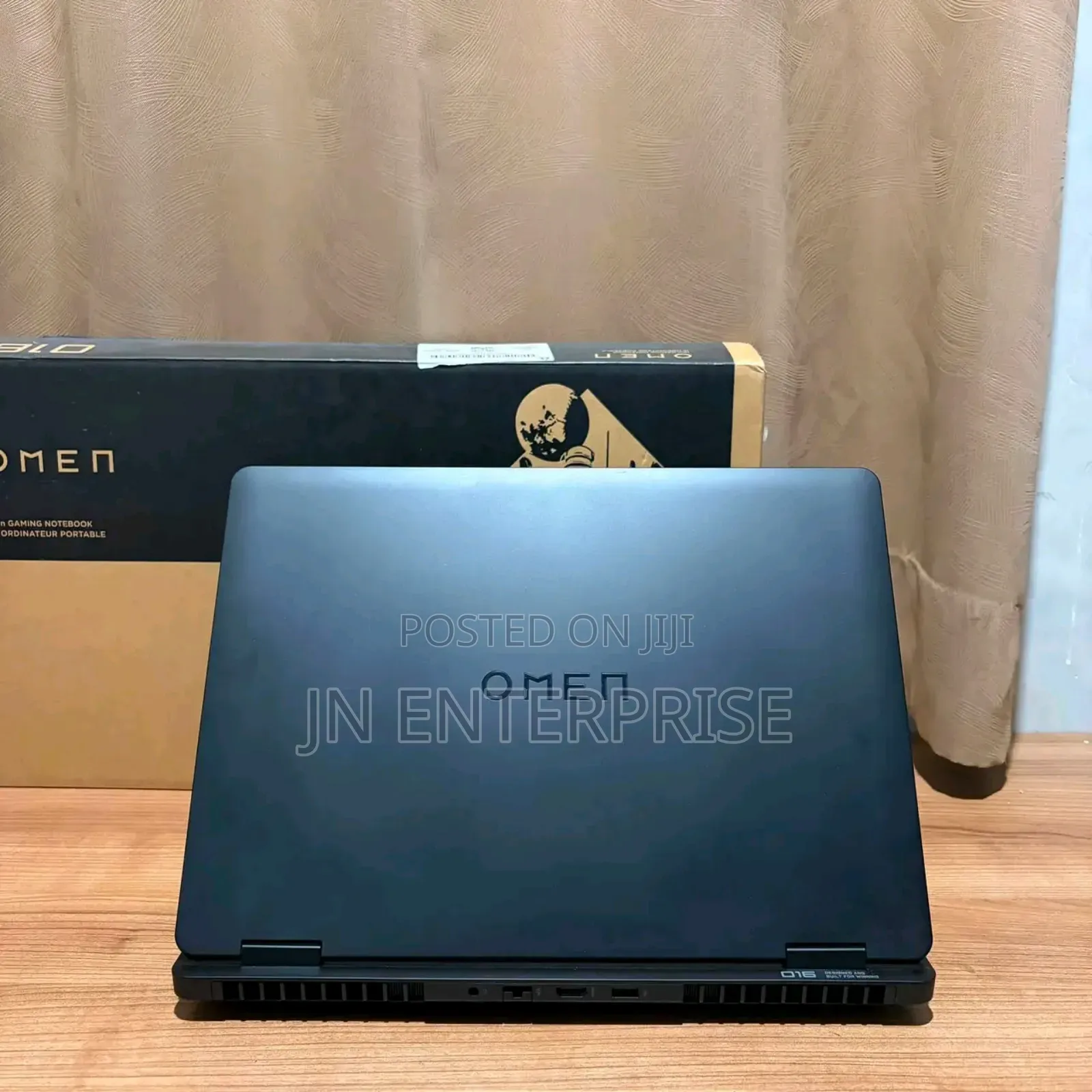 New Laptop HP Omen 15 16GB AMD Ryzen 9 SSD 512GB