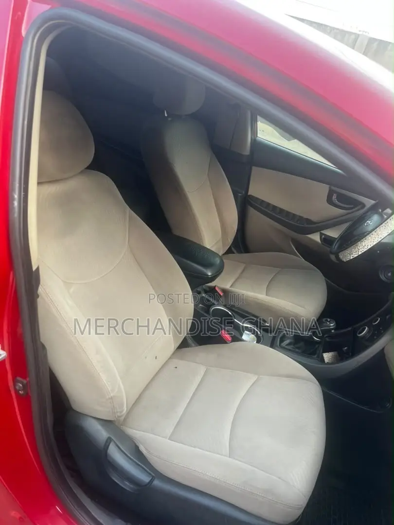 Hyundai Elantra Limited 4dr Sedan (1.8L 4cyl 6A) 2015 Red