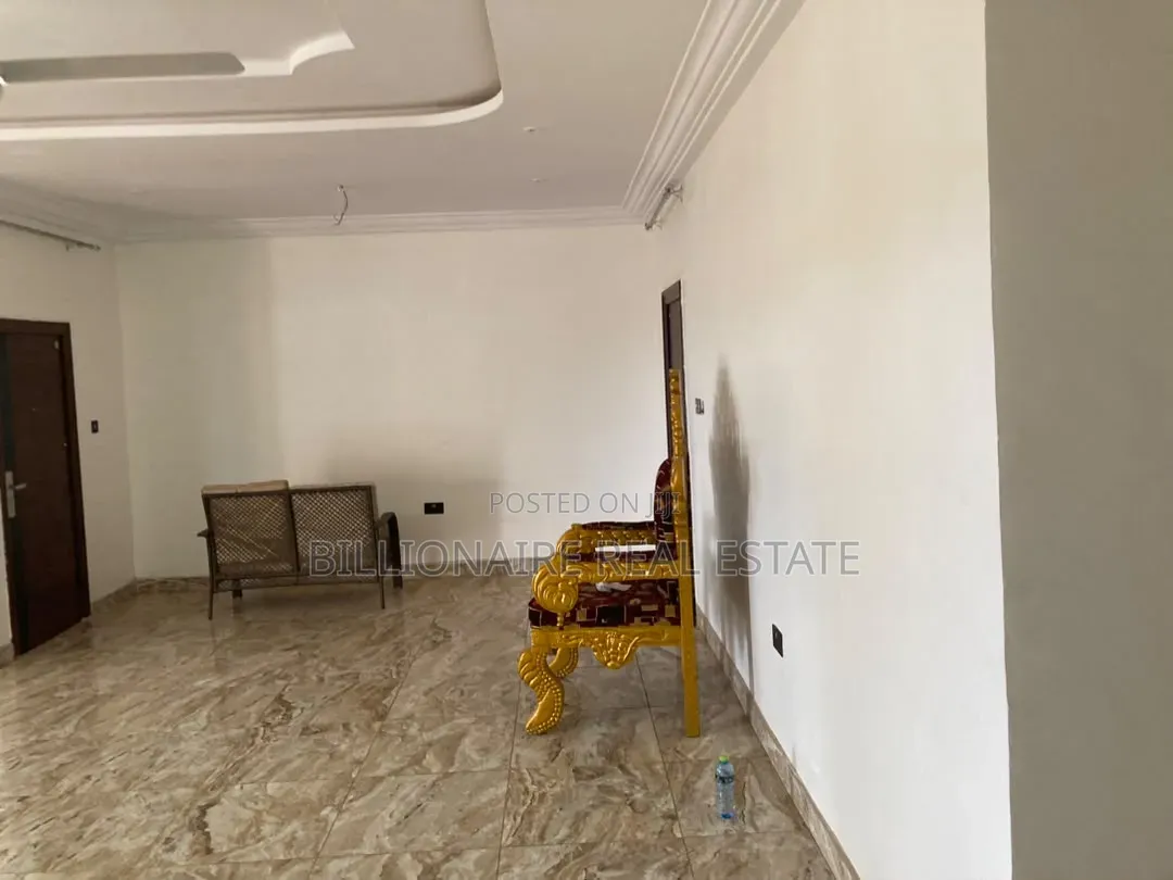 5bdrm Apartment in Santasi Kokoben, Kumasi Metropolitan for rent