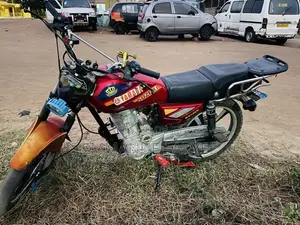 Royal Motorcycle 2021 Red