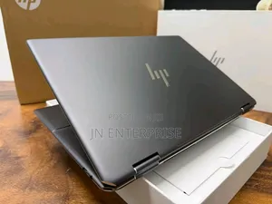 New Laptop HP Spectra 13 16GB Intel Core i7 SSD 1T