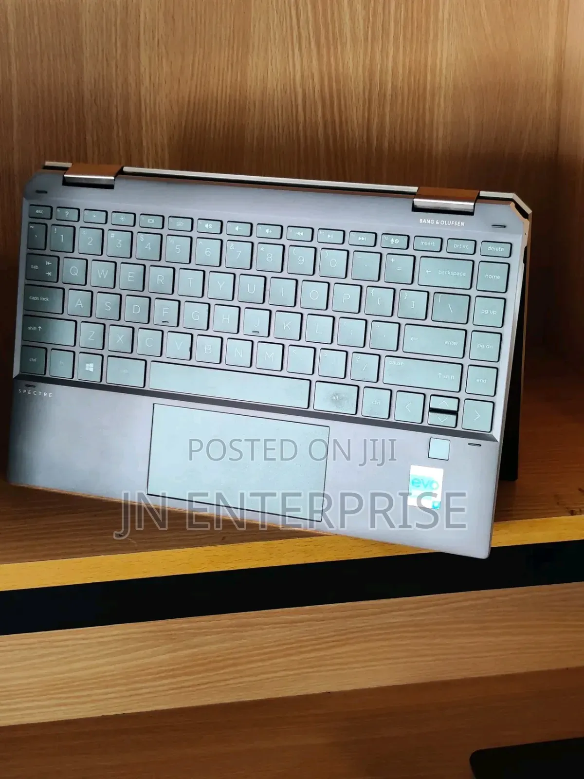 New Laptop HP Spectra 13 16GB Intel Core i7 SSD 512GB