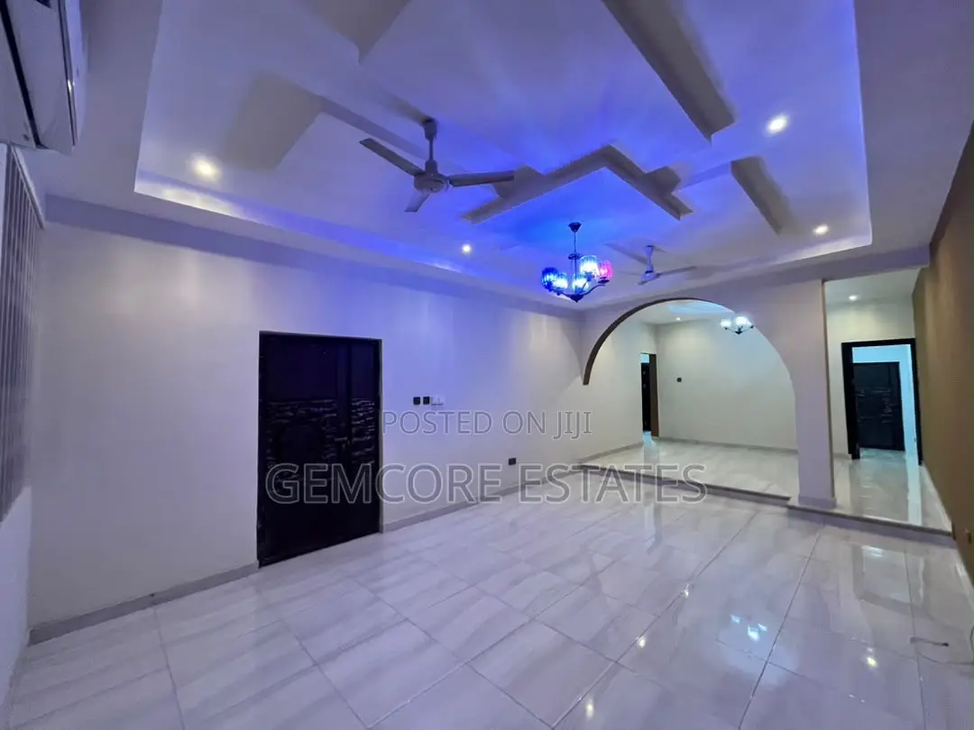 2bdrm Apartment in East Legon for rent