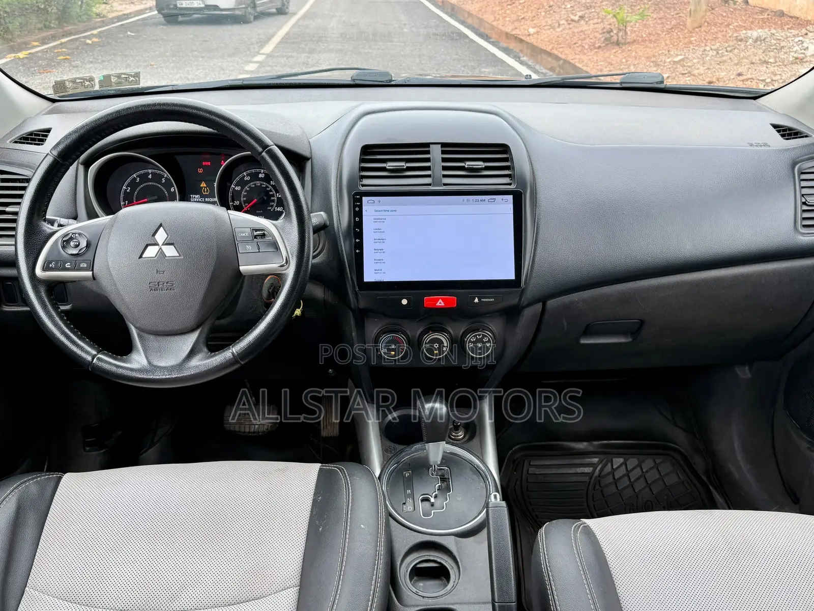 Mitsubishi Outlander SE FWD 2016 Black