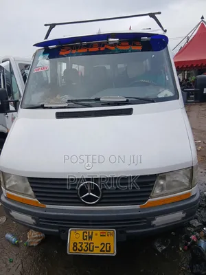 Mercedes-Benz Sprinter 2003 White