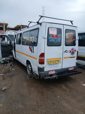 Mercedes-Benz Sprinter 2003 White