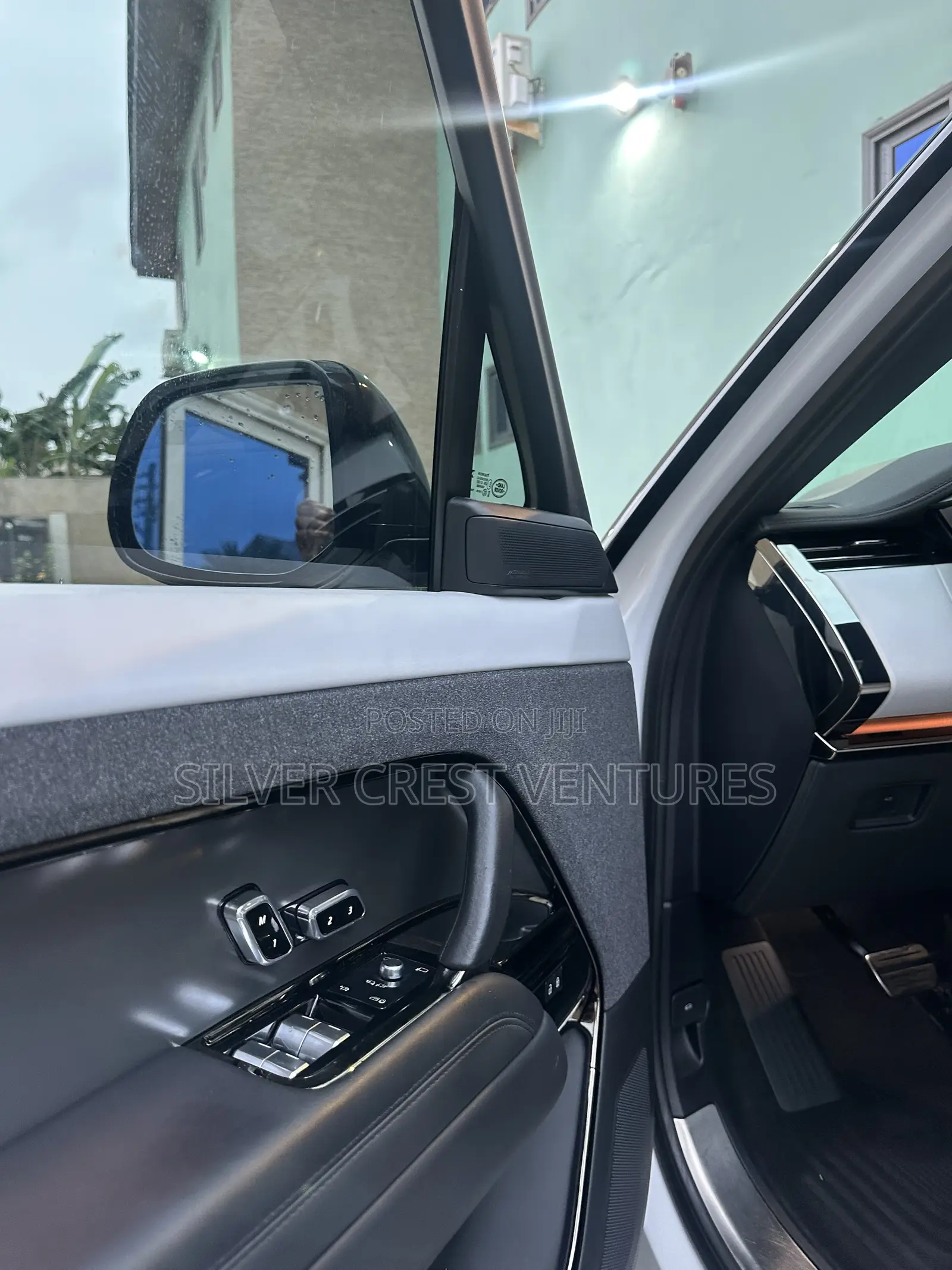 Land Rover Range Rover Sport SV Edition One Carbon Bronze 2024 White