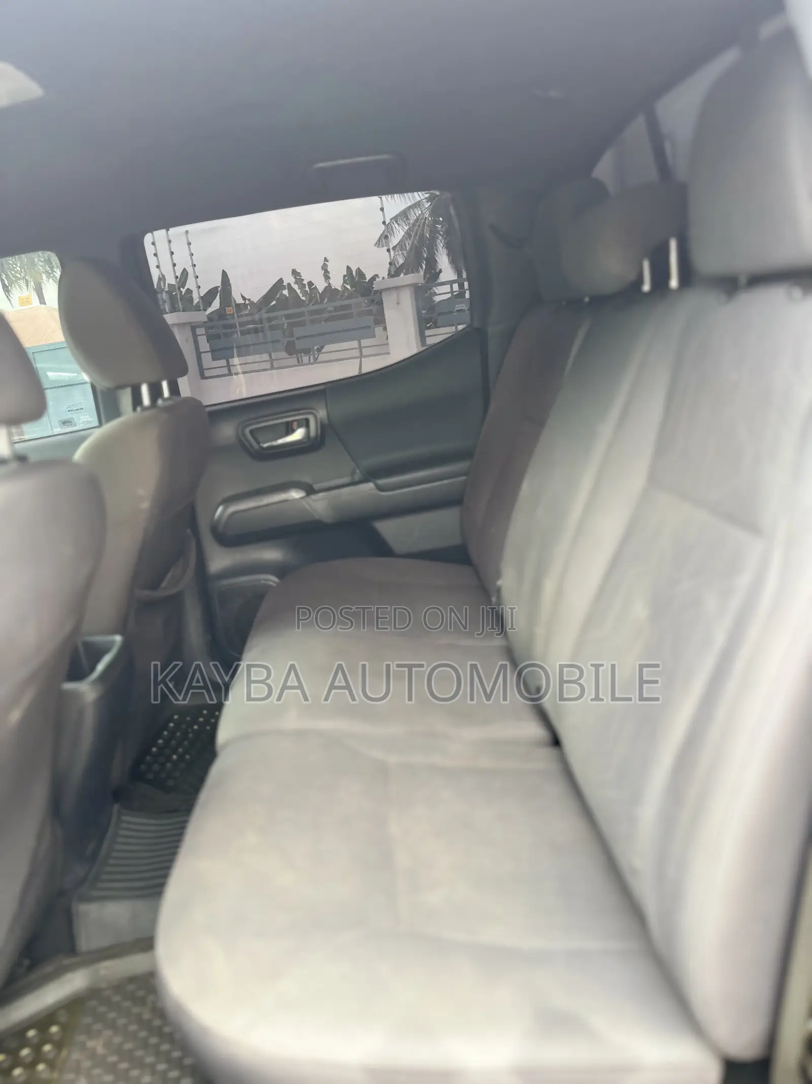 Toyota Tacoma 2018 Black