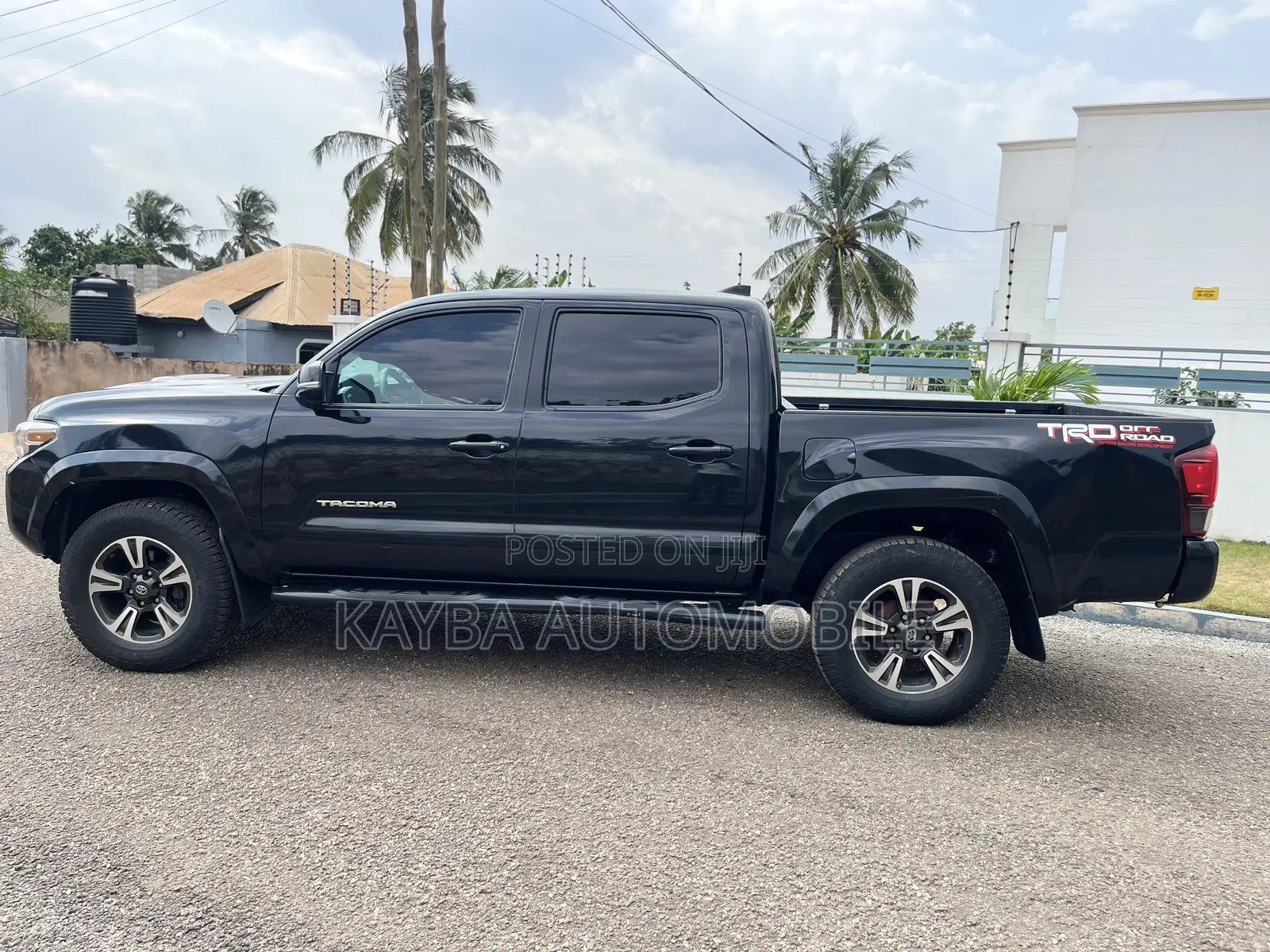 Toyota Tacoma 2018 Black