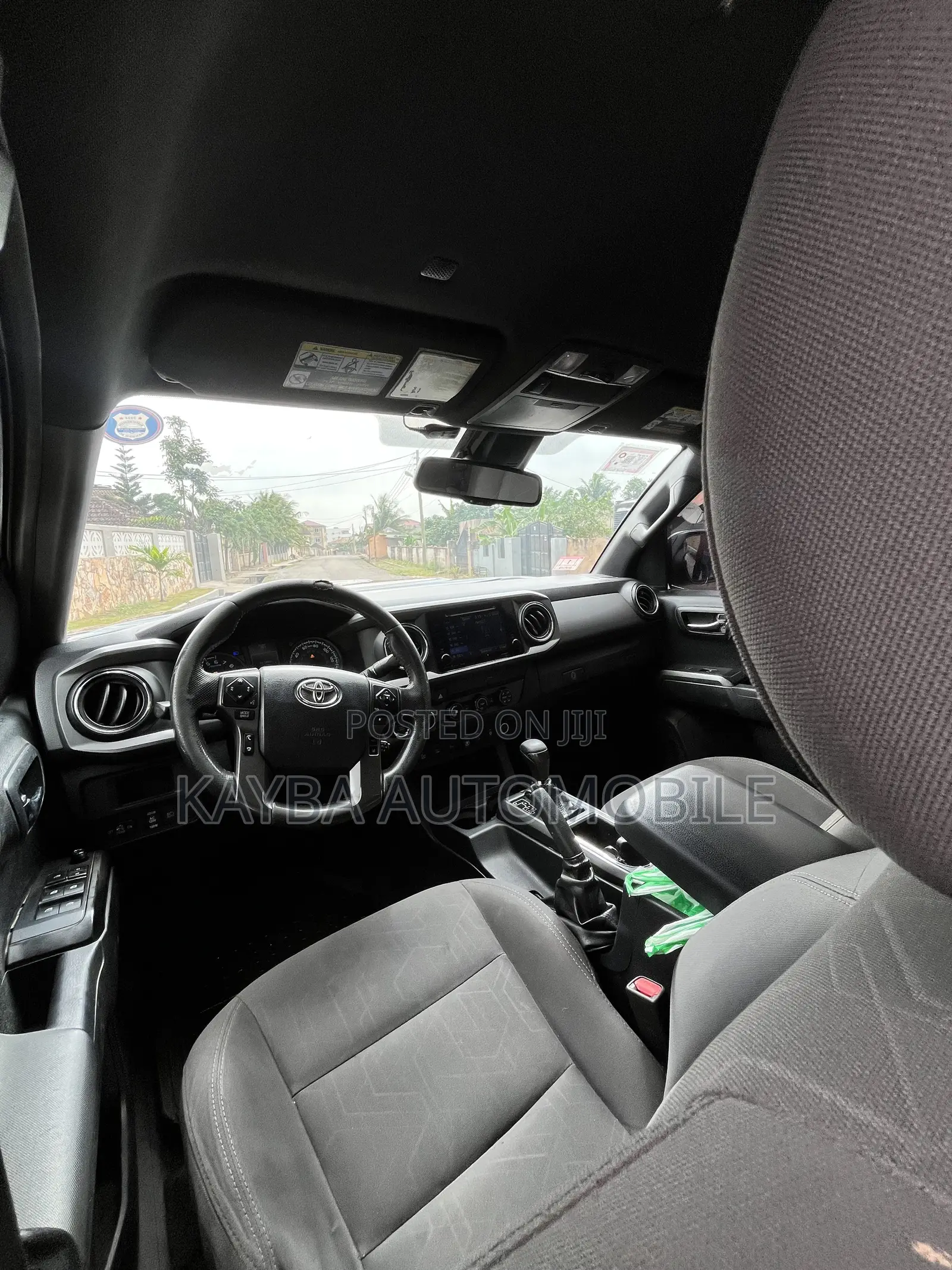 Toyota Tacoma 2018 Black