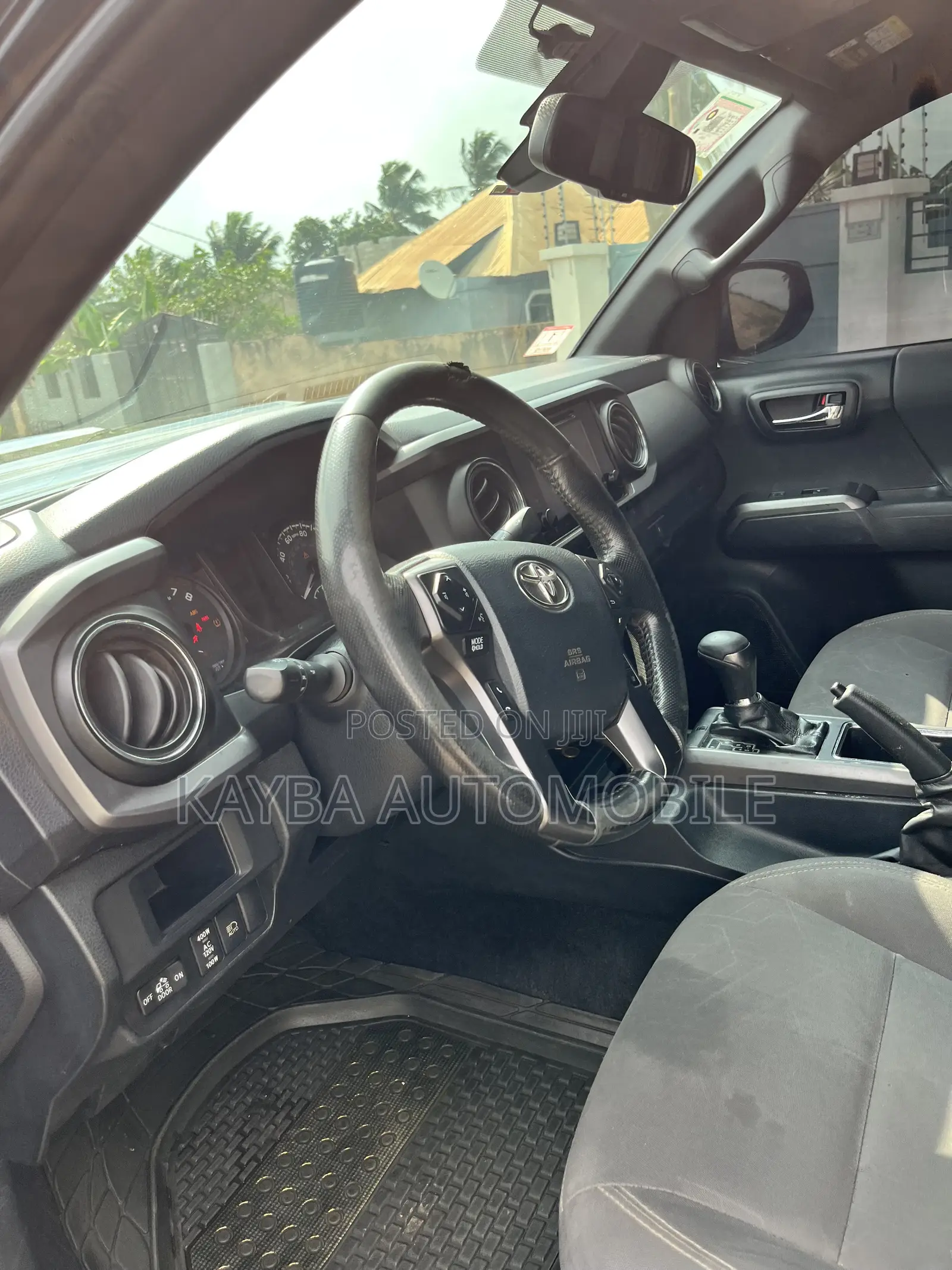 Toyota Tacoma 2018 Black
