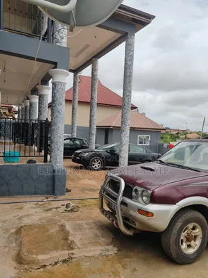 2bdrm Apartment in Faade, Kumasi Metropolitan for sale