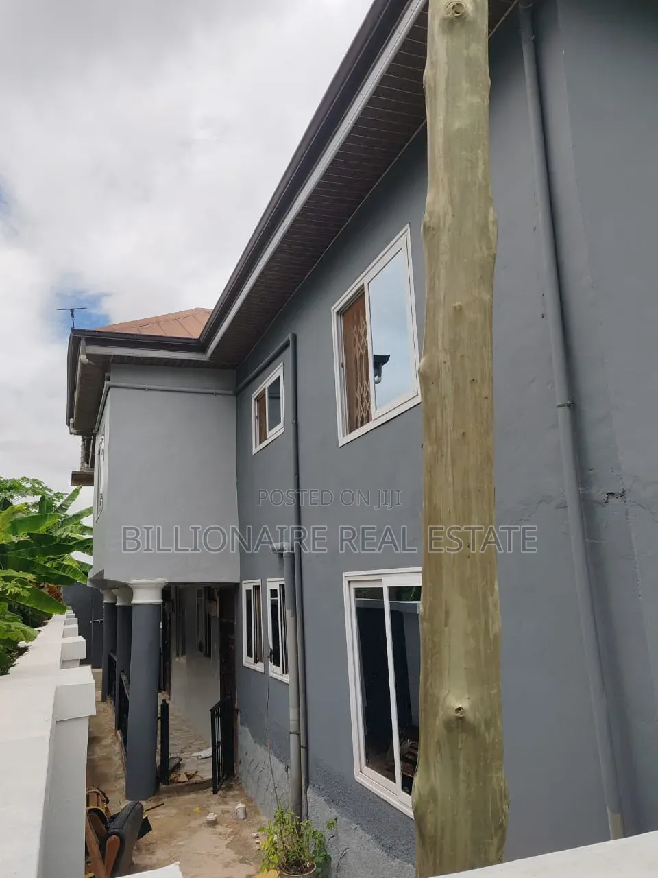 2bdrm Apartment in Faade, Kumasi Metropolitan for sale