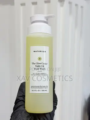 Naturium the Glow Getter Multi Oil Body Wash
