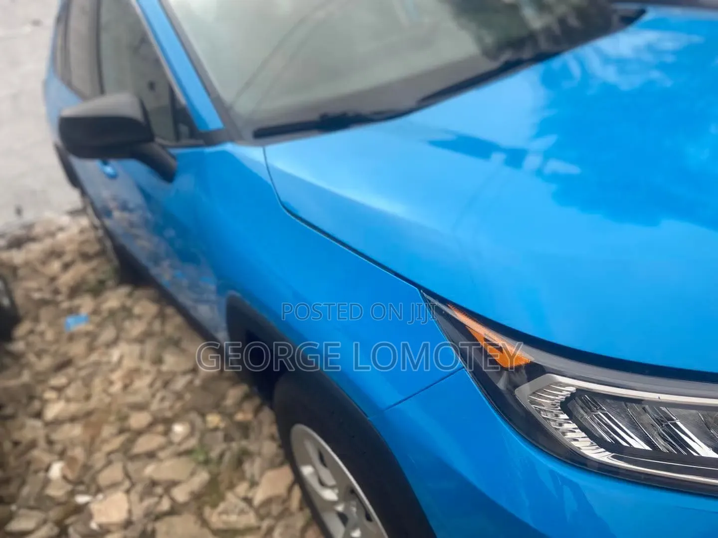 Toyota RAV4 2021 Blue