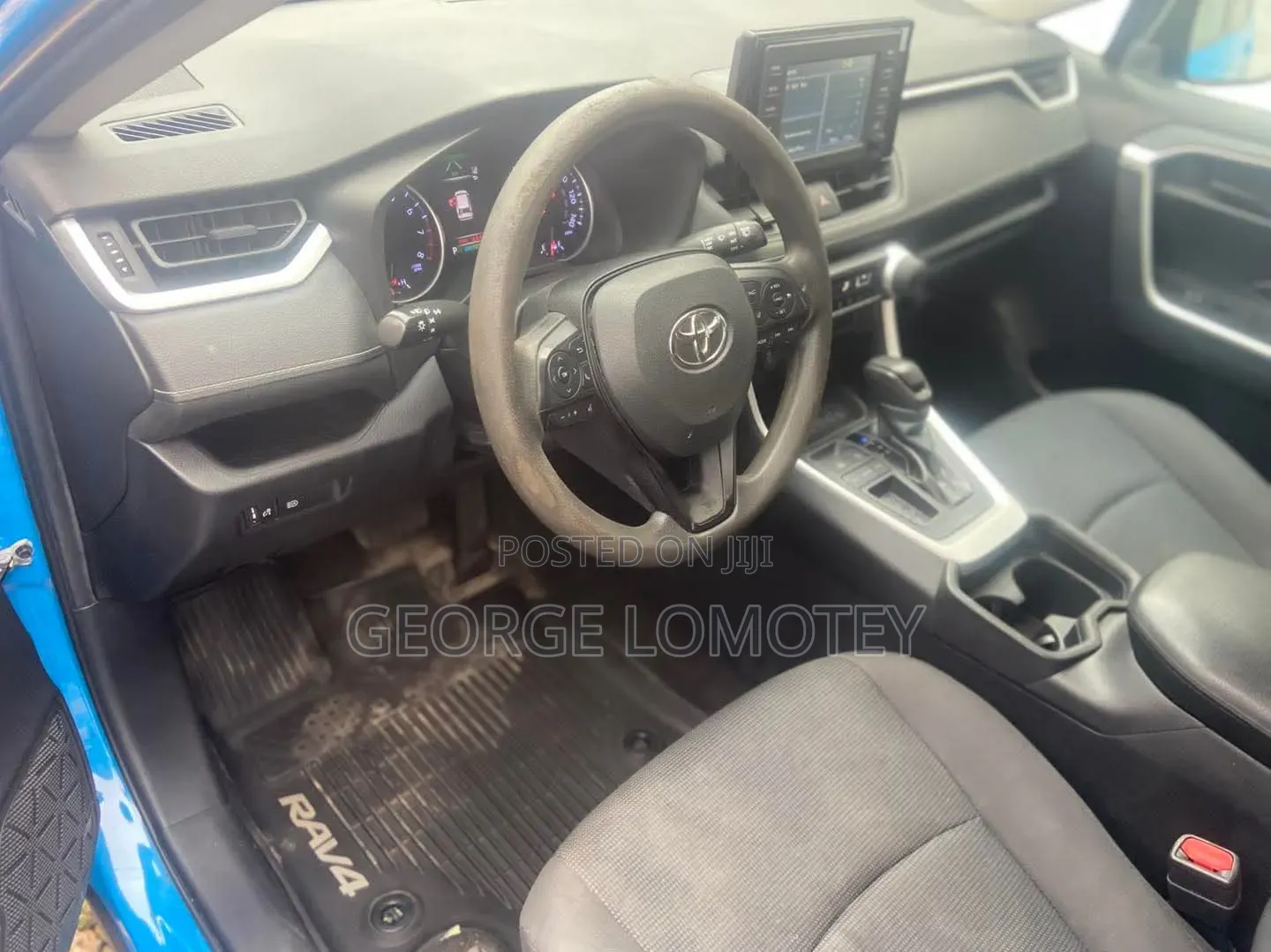Toyota RAV4 2021 Blue