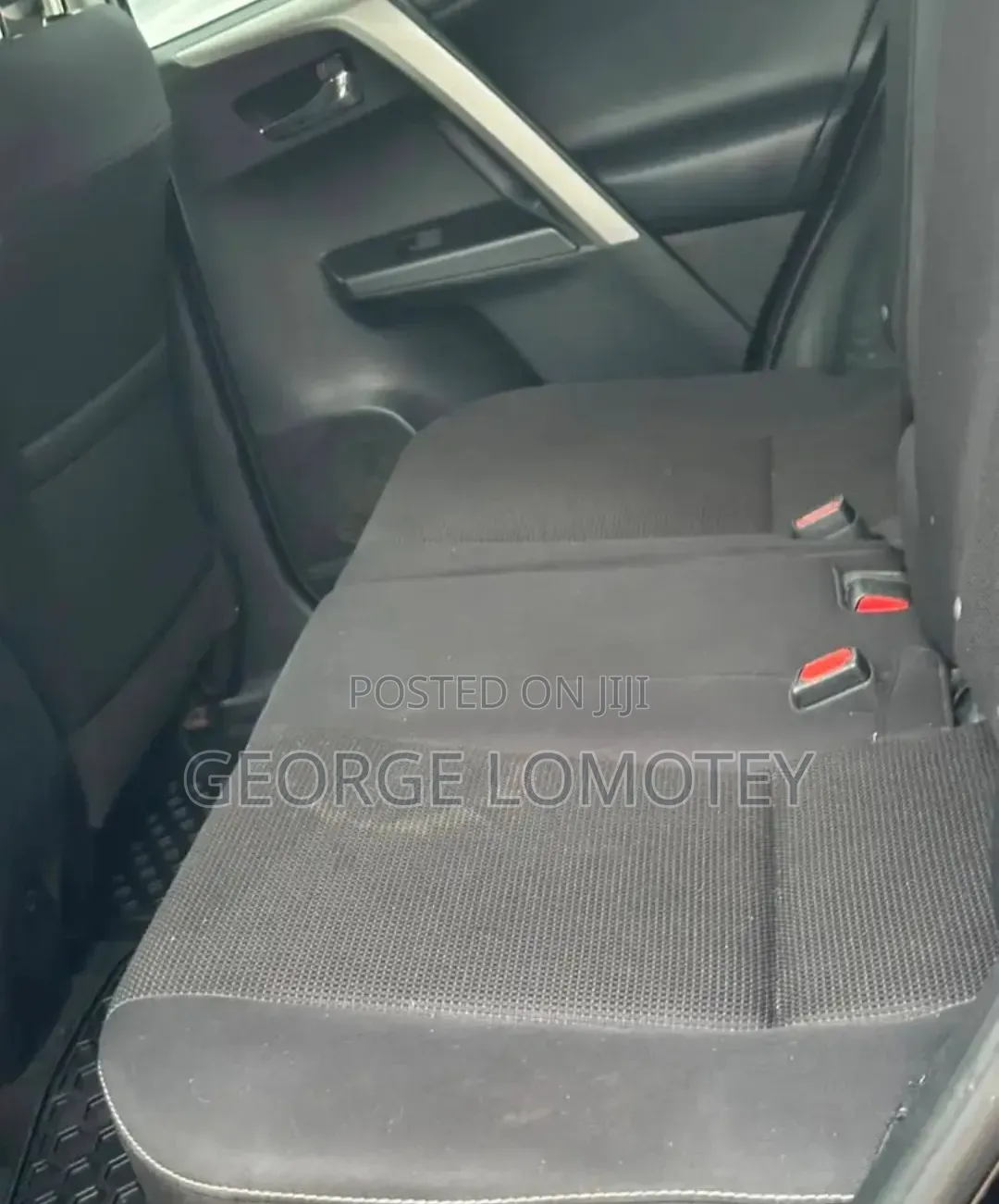 Toyota RAV4 XLE AWD (2.5L 4cyl 6A) 2017 Matt Black