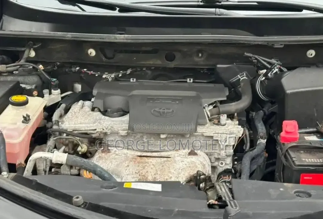 Toyota RAV4 XLE AWD (2.5L 4cyl 6A) 2017 Matt Black