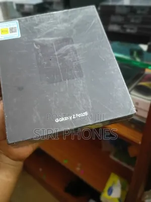 New Samsung Galaxy Z Fold 5 256 GB Black