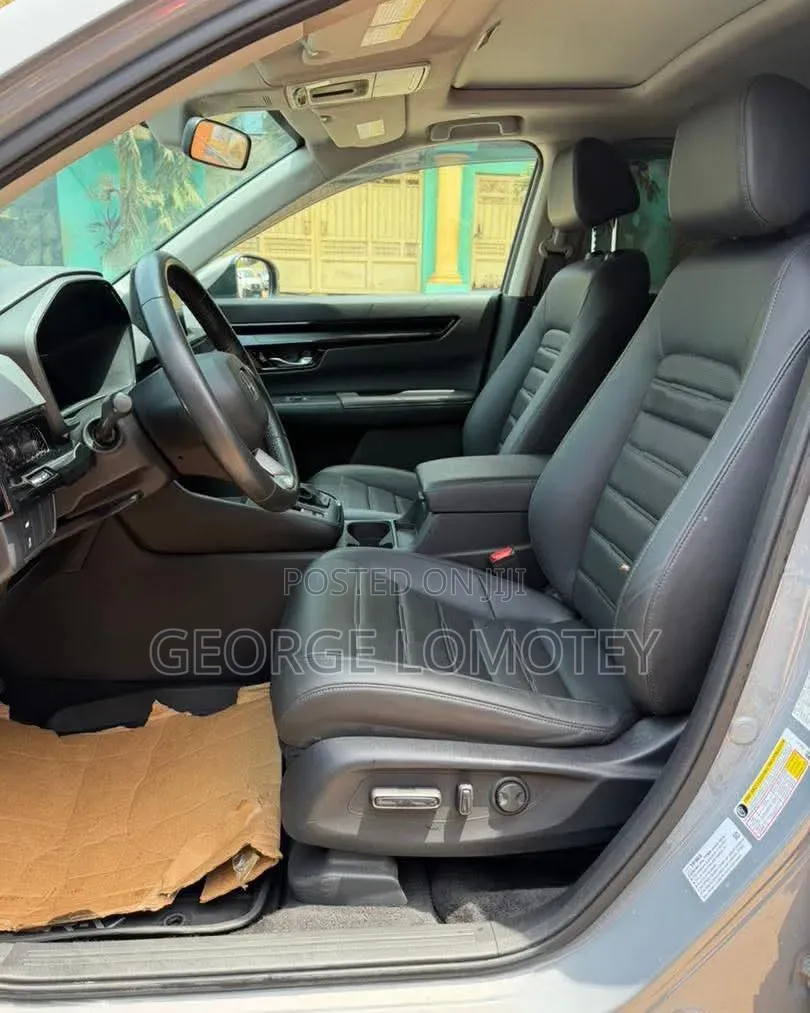 Honda CR-V 2024 Gray