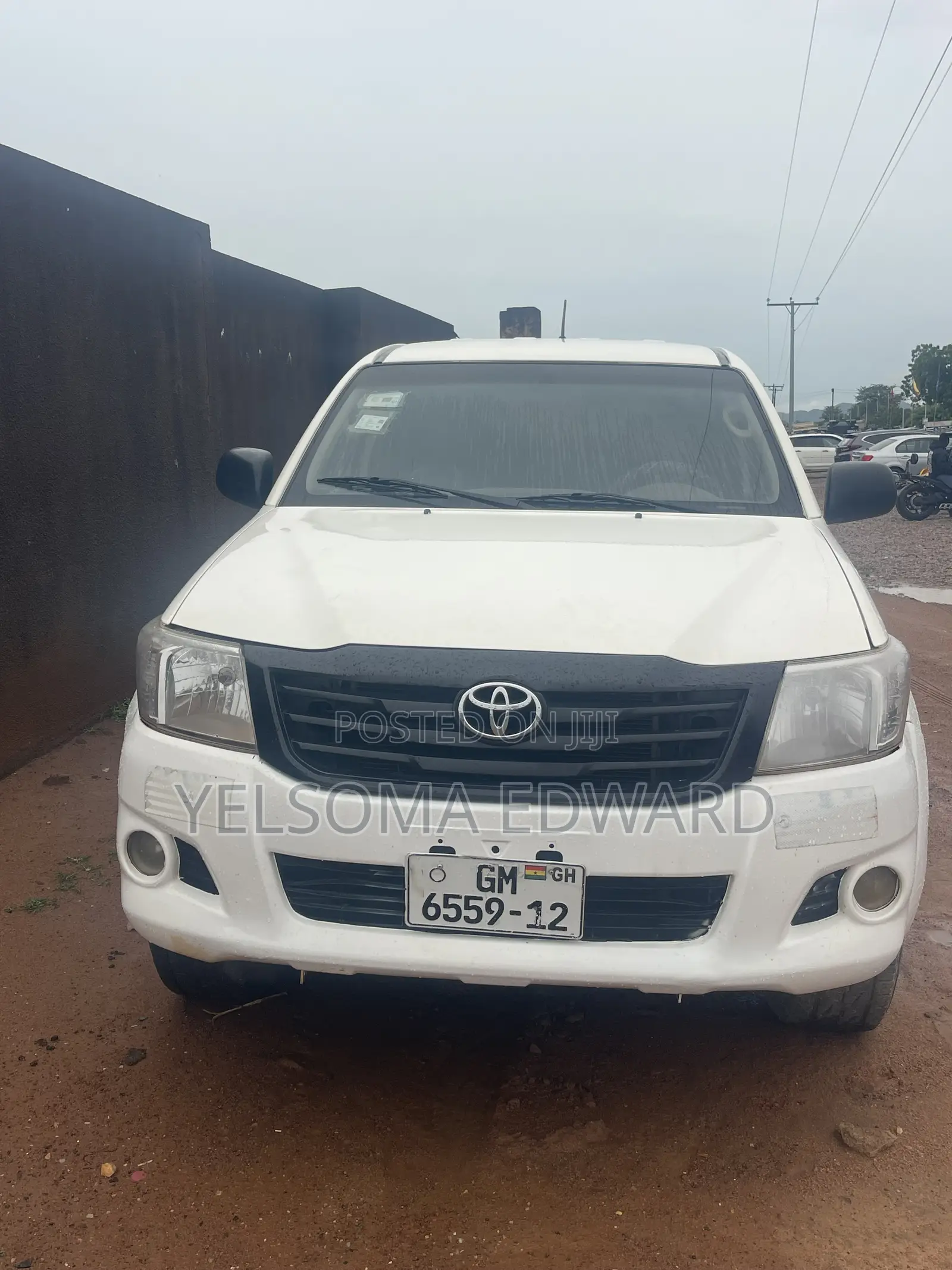 Toyota Hilux 2012 White