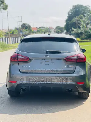 Kia Forte SX Hatchback 2015 Gray