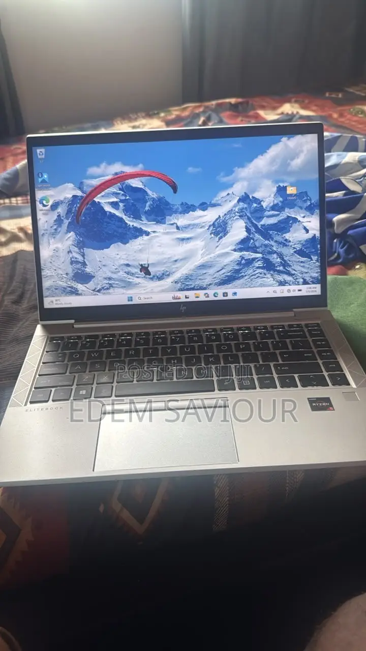 Laptop HP EliteBook 830 G8 16GB AMD Ryzen 5 eMMC 256GB