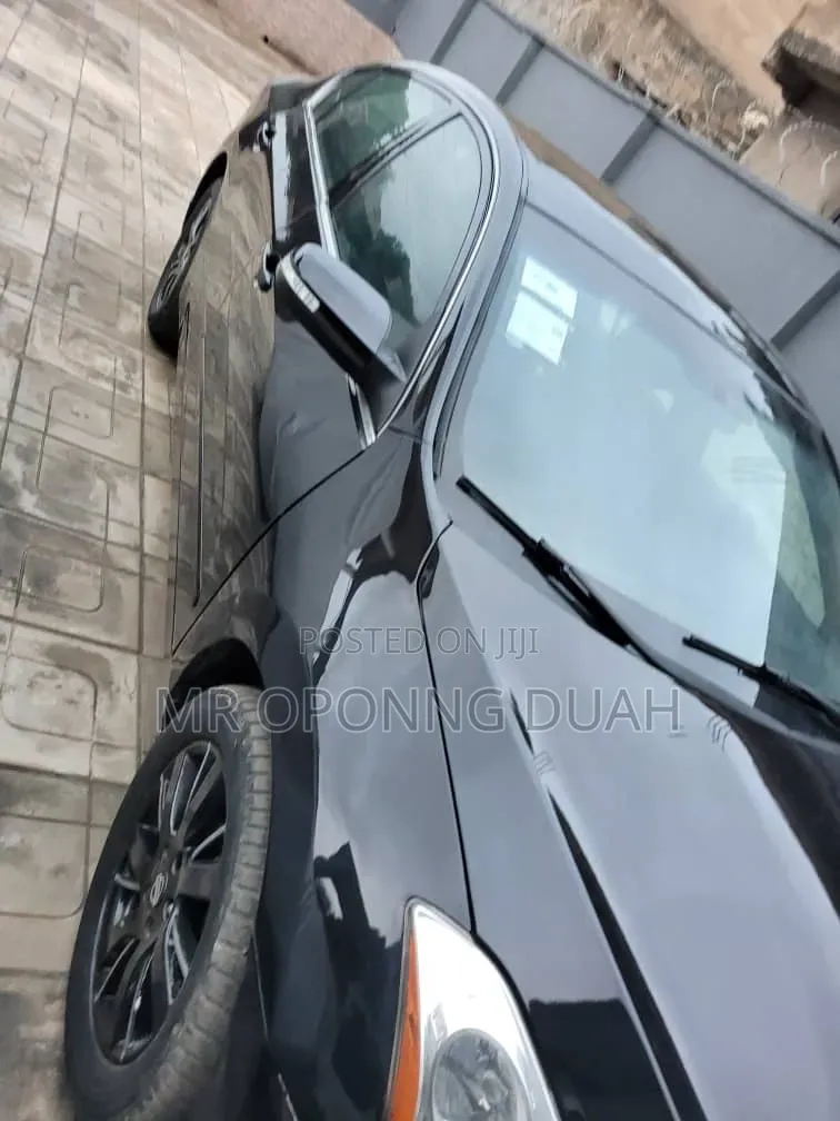 Nissan Altima 2010 Black