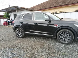 New Hongqi E-HS3 2023 Black