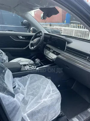 New Hongqi E-HS3 2023 Black