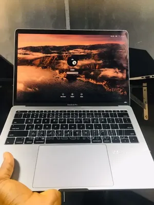 New Laptop Apple MacBook Pro 2019 1GB Apple M1 SSD 512GB