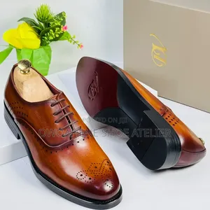 Men's Wholecut Oxford Shoes With Custom Wingtip Brogue Detailing,