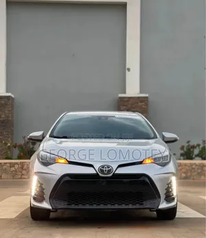 Toyota Corolla 2018 Silver
