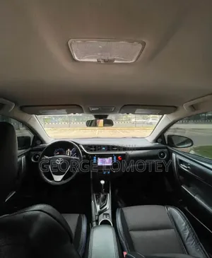 Toyota Corolla 2018 Silver